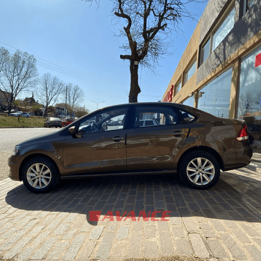 Imágen del vehículo Volkswagen Polo 1.6 0