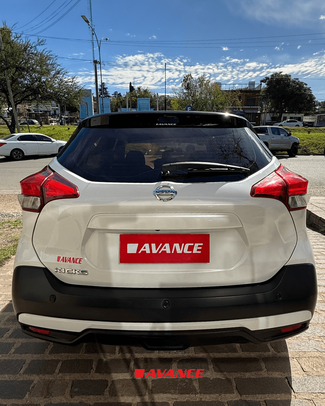 Imágen del vehículo Nissan Kicks Exclusive Bitono CVT 1.6