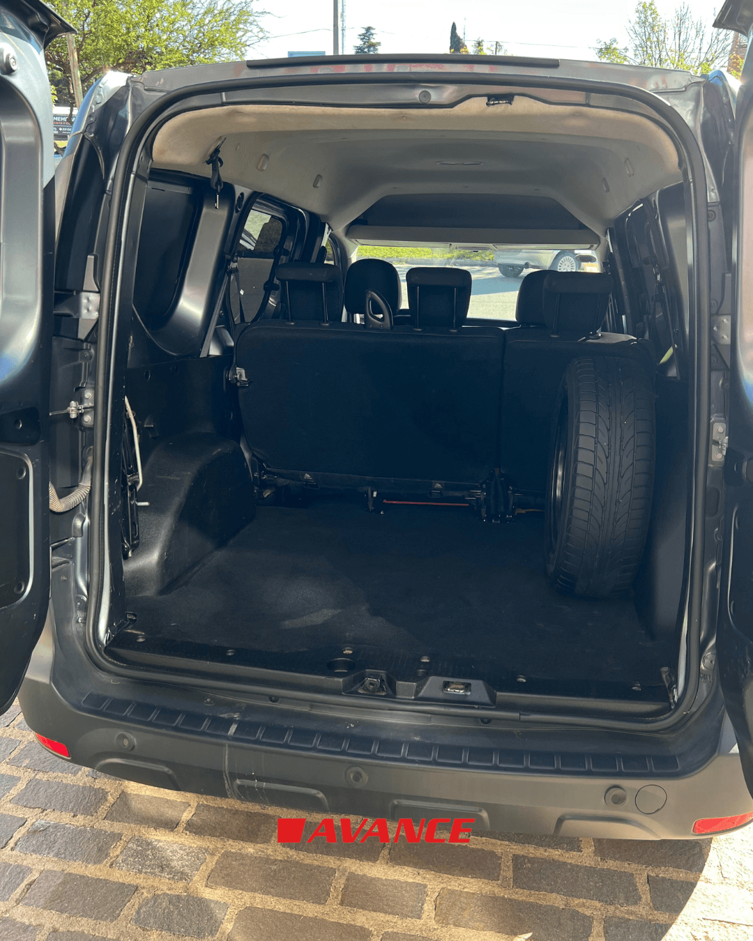 Imágen del vehículo Renault Kangoo ExpreSS SCE 1.6