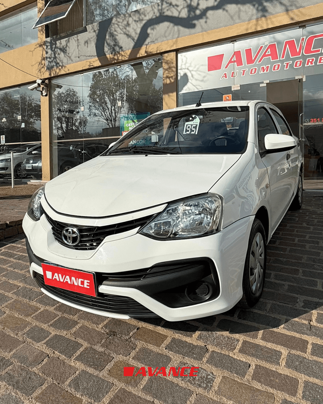 Imágen del vehículo Toyota Etios X 1.5