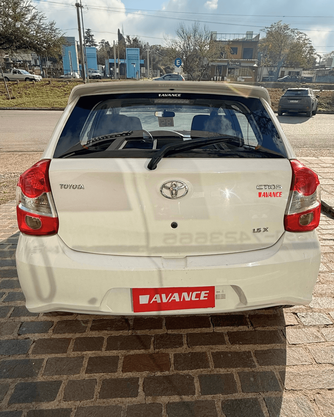 Imágen del vehículo Toyota Etios X 1.5