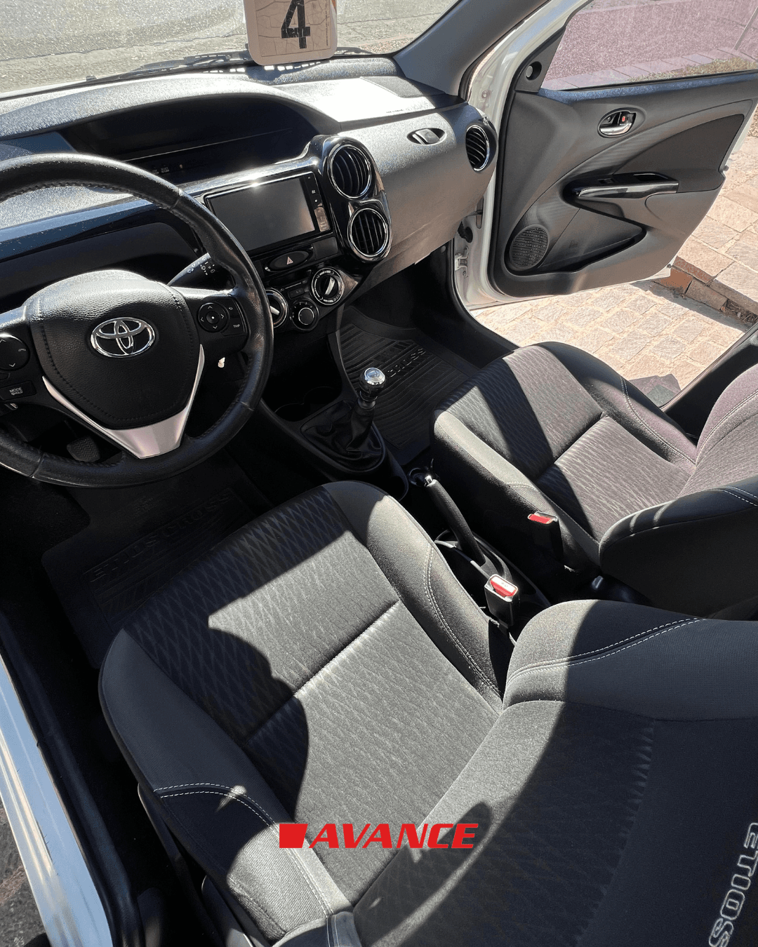 Imágen del vehículo Toyota Etios Cross 1.5