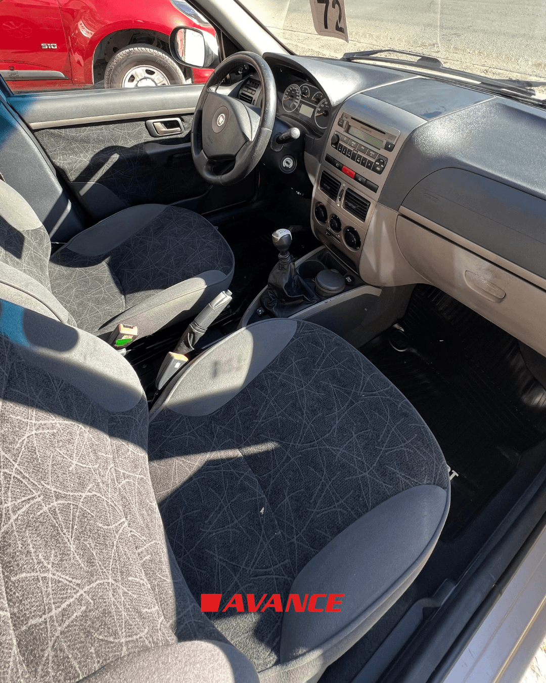 Imágen del vehículo Fiat Sienna Essence 1.6