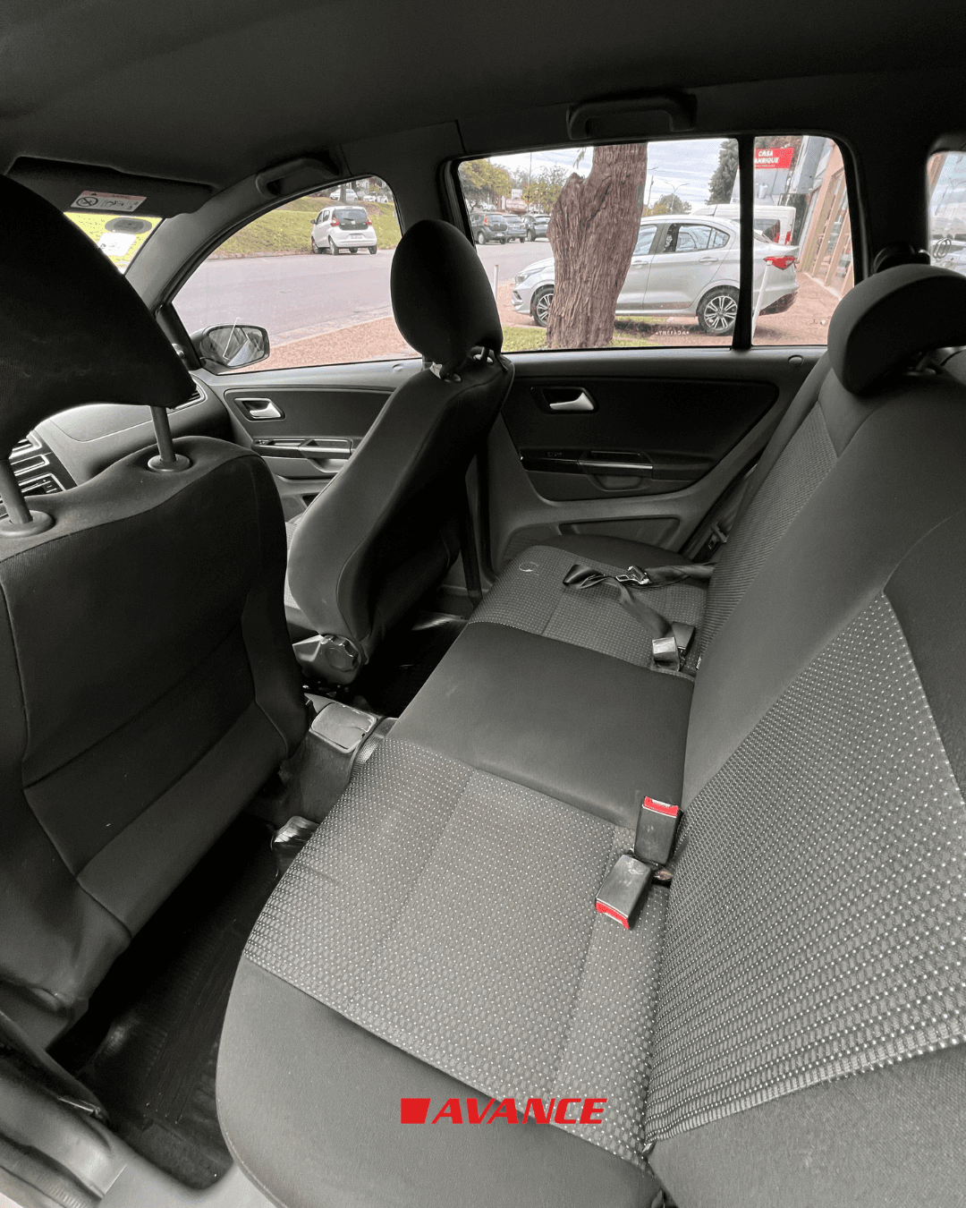 Imágen del vehículo Volkswagen Suran track 1.6
