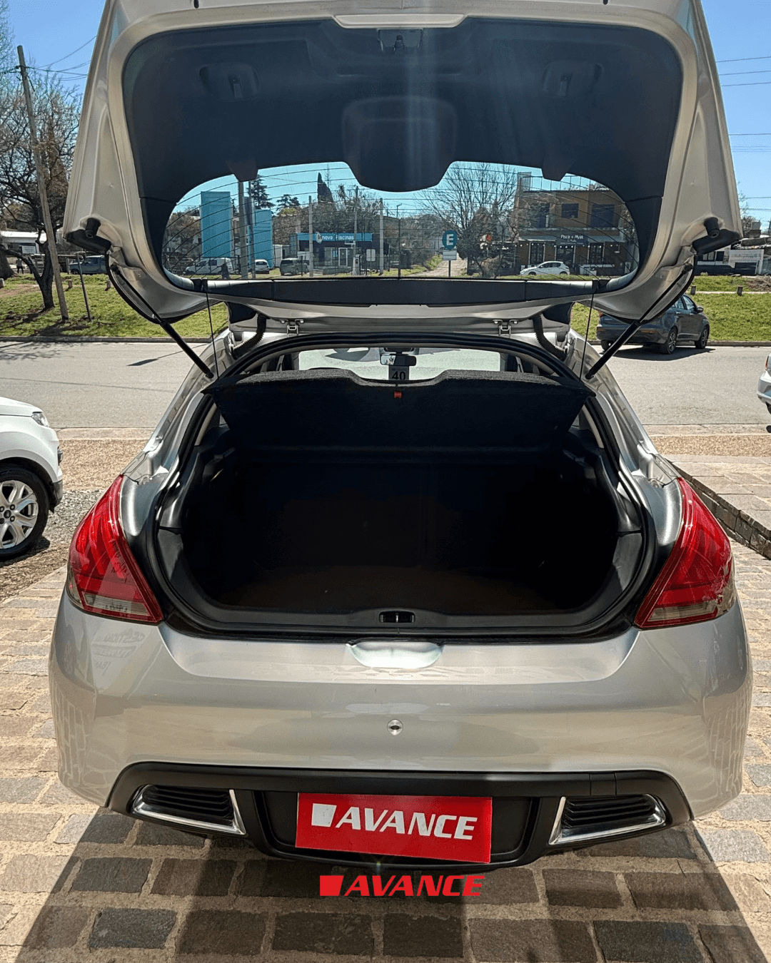 Imágen del vehículo Peugeot 308 Allure Pack 1.6