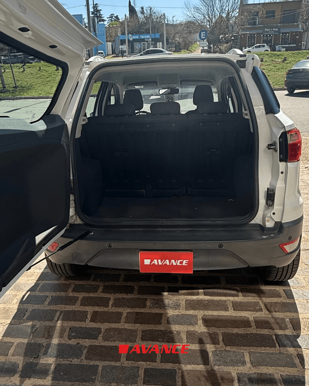 Imágen del vehículo Ford Ecosport Titanium 1.6