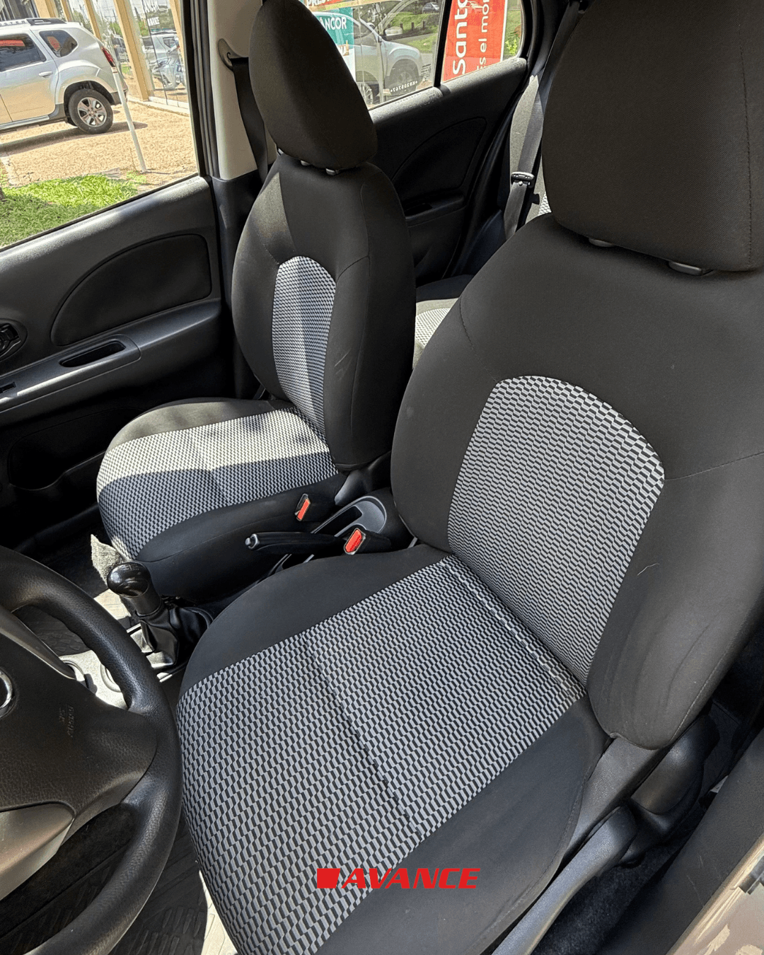 Imágen del vehículo Nissan March active pure drive 1.6