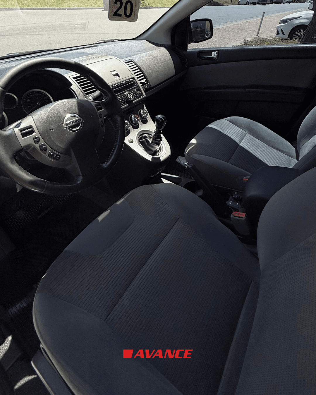 Imágen del vehículo Nissan Sentra Acentea 2.0