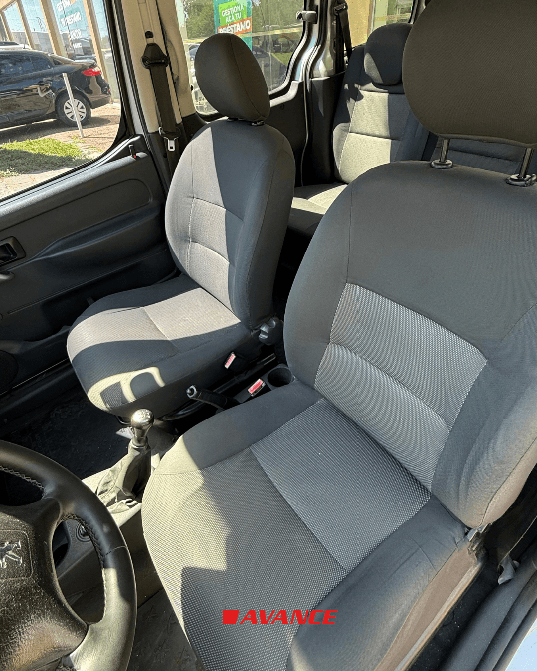 Imágen del vehículo Peugeot Partner patagonia 1.6