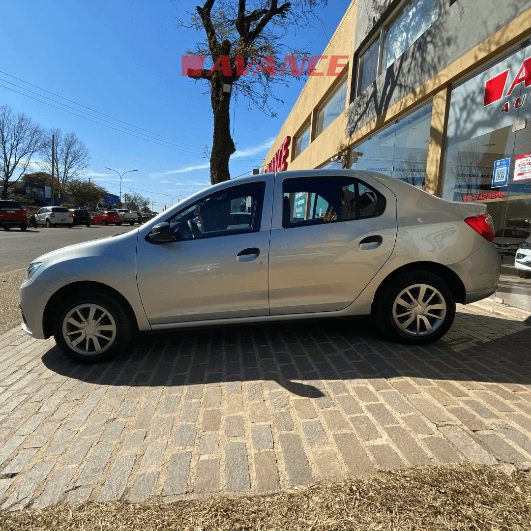 Imágen del vehículo Renault Logan Life 1.6