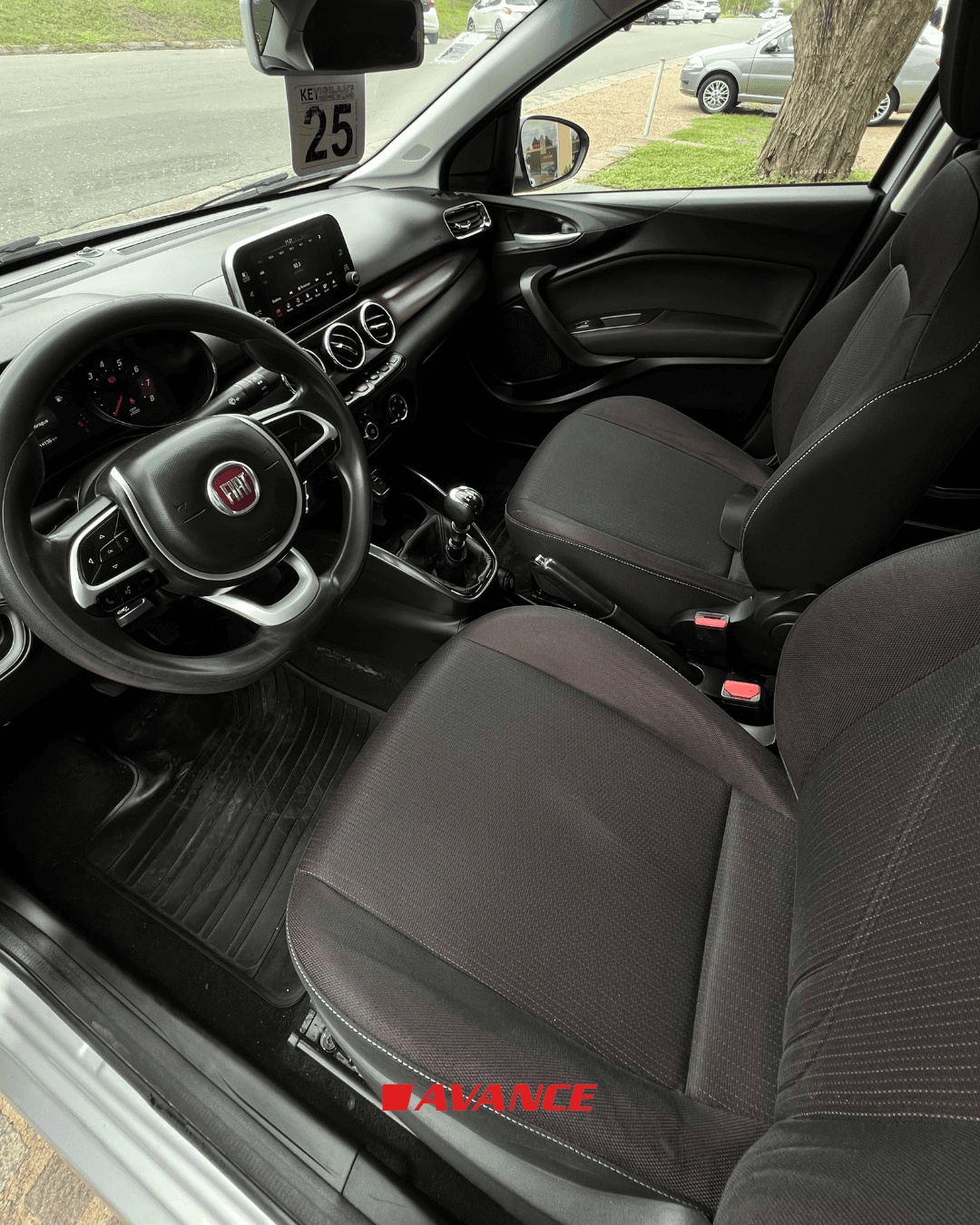 Imágen del vehículo Fiat Cronos precision 1.8