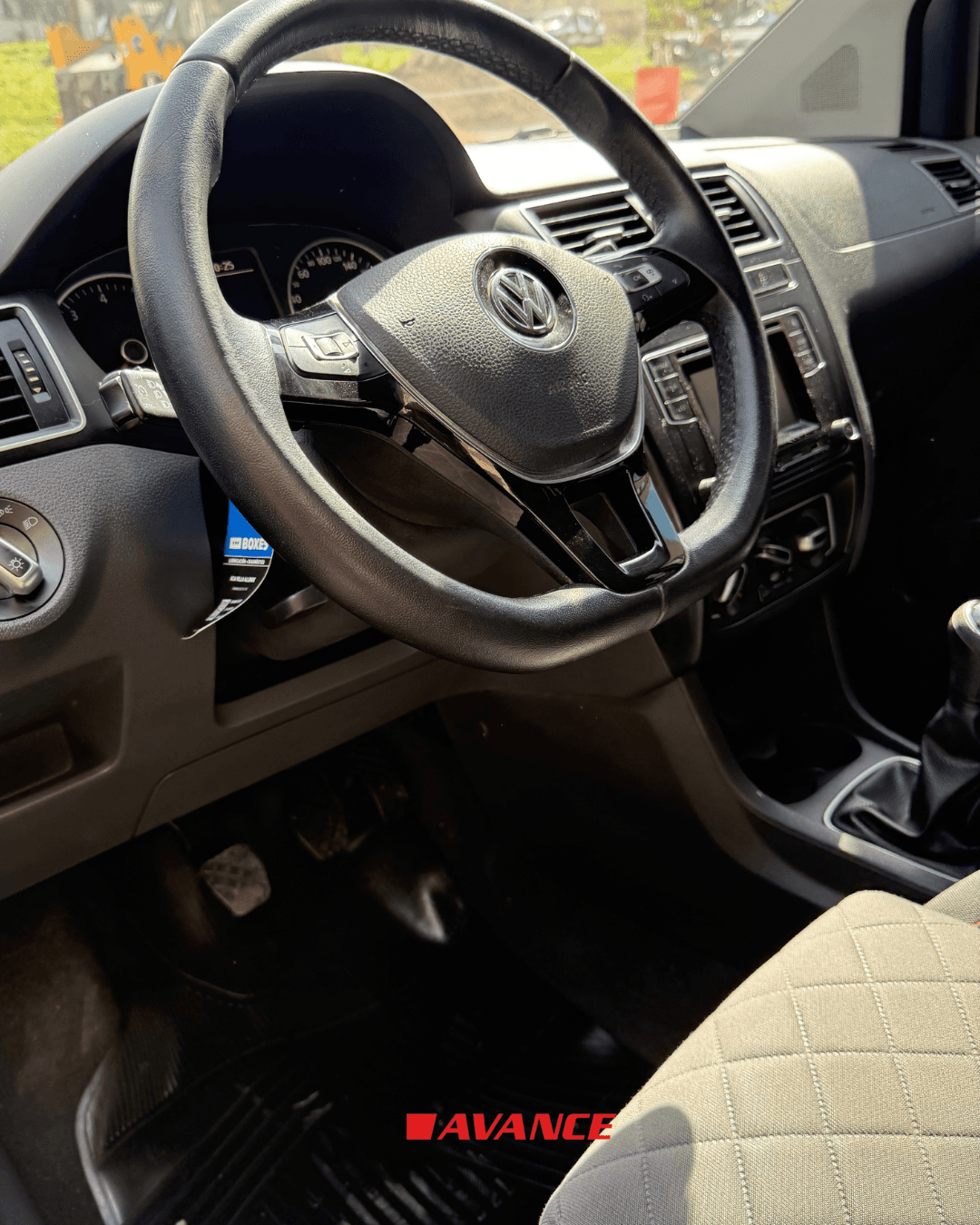 Imágen del vehículo Volkswagen Suran Highline tope de gama 1.6