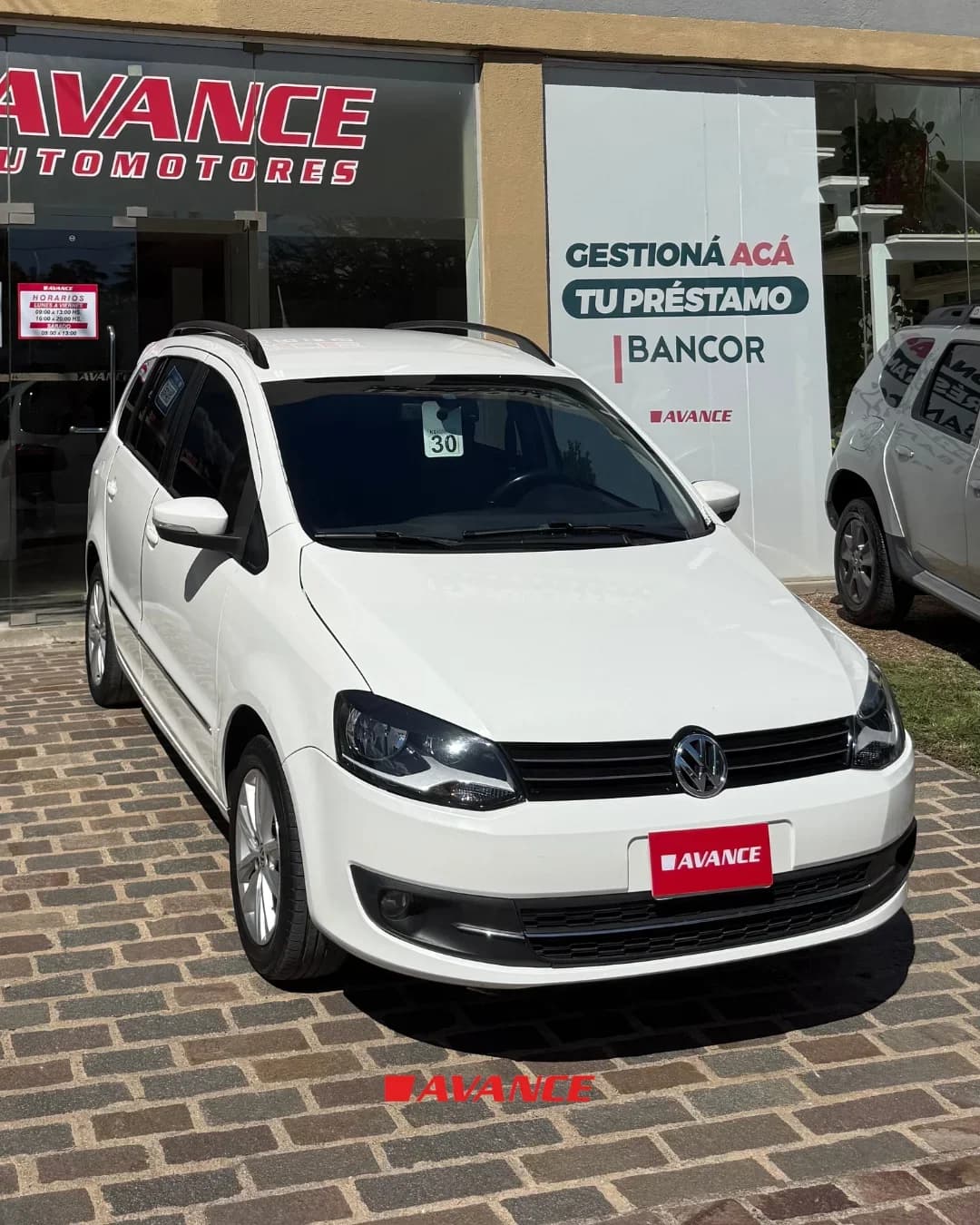 Imágen del vehículo Volkswagen Suran 2012 1.6
