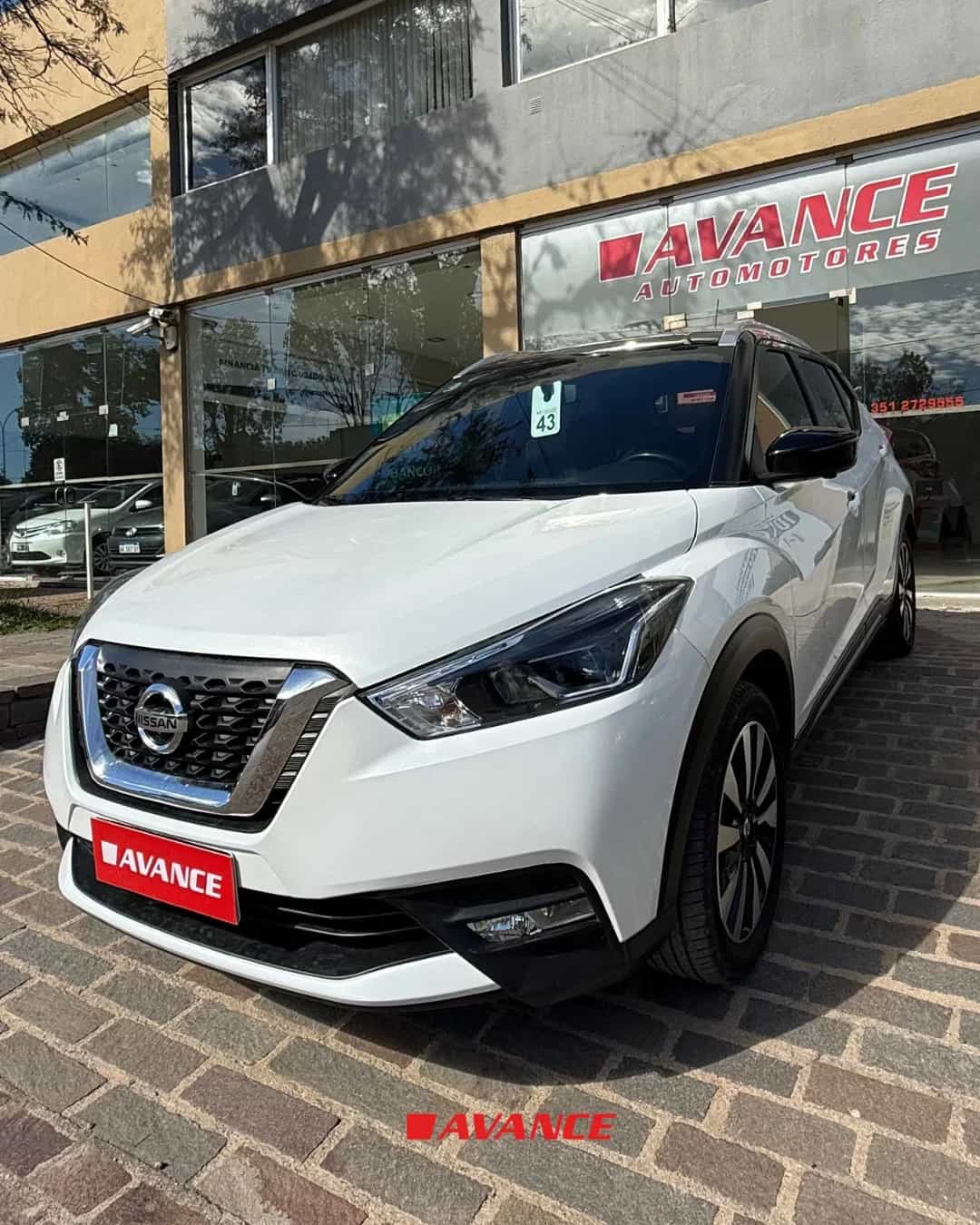 Image of Nissan Kicks Exclusive Bitono CVT 1.6