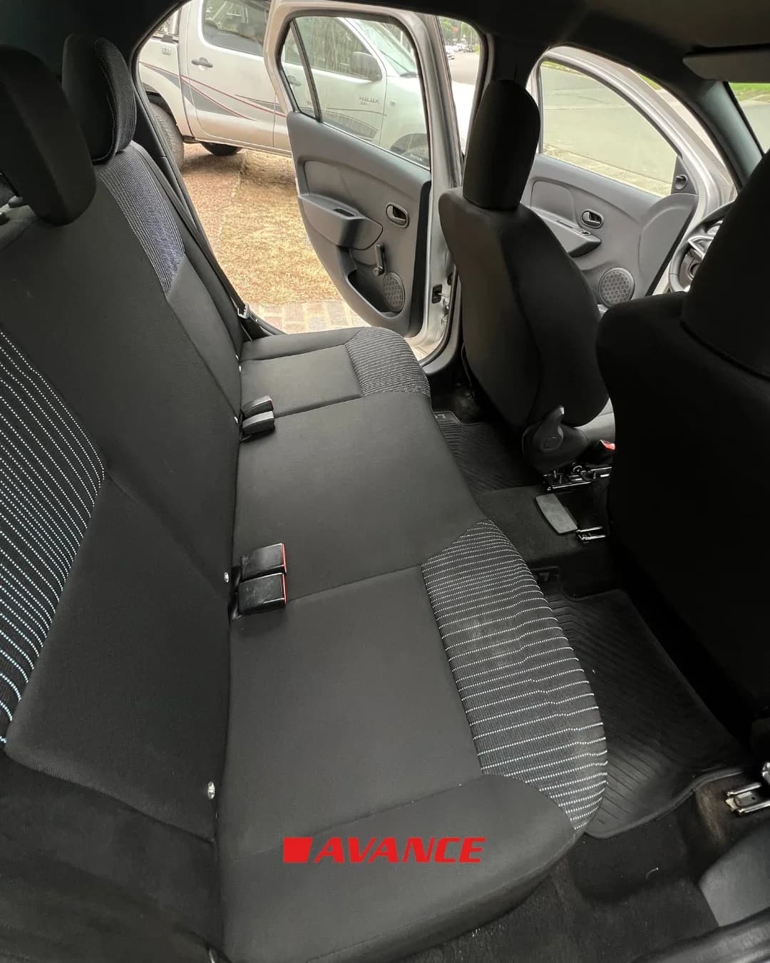 Imágen del vehículo Renault Logan Life 1.6