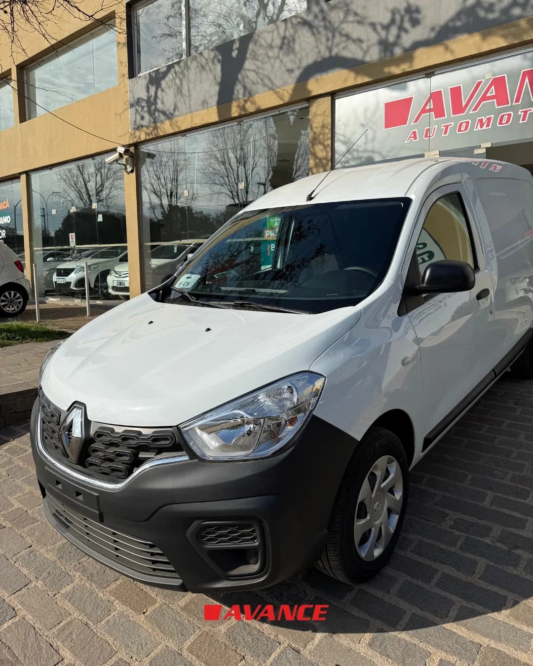Imágen del vehículo Renault Kangoo Express 1.6