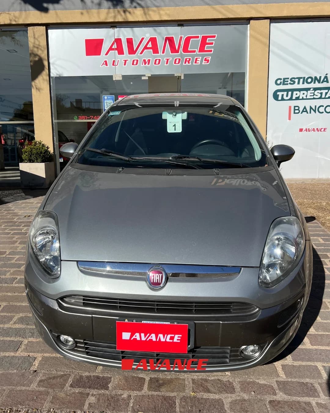 Imágen del vehículo Fiat Punto Essence 1.6