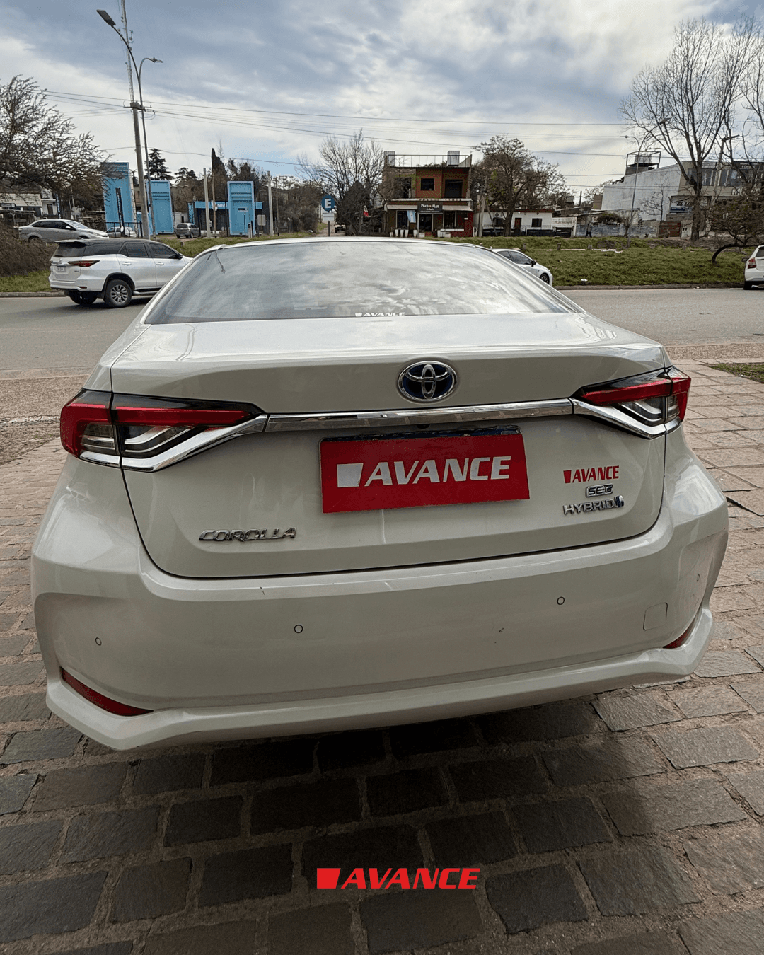 Imágen del vehículo Toyota Corolla SEG HEV híbrido 1.8
