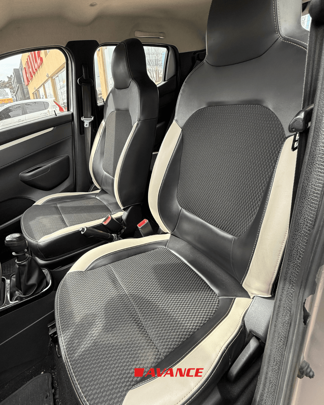 Imágen del vehículo Renault Kwid Iconic 1.0